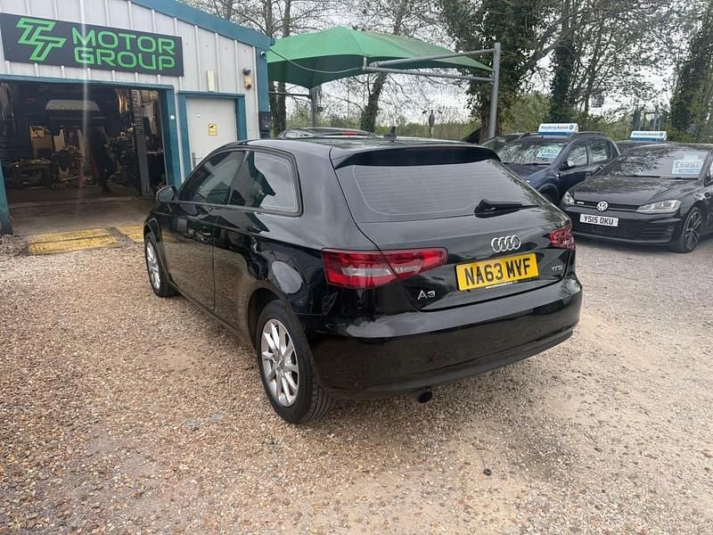 Used Audi A3 Advanced 105 HP (77 kW) 2013 Black Hatchback