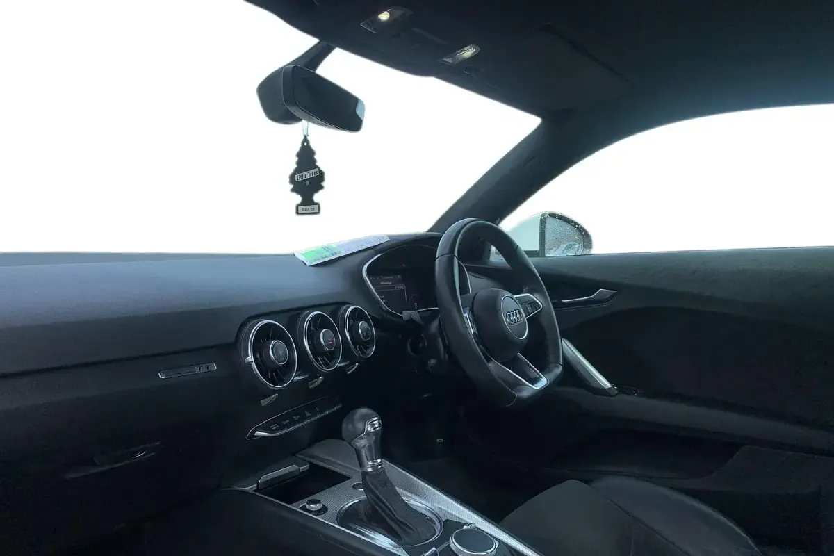 Used Audi TT Sport 197 HP (144 kW) 2020 White Coupe
