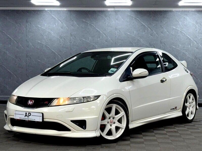 White Used 2009 Honda Civic Type R Hatchback | £6,990 (Expensive) - Image 1/4