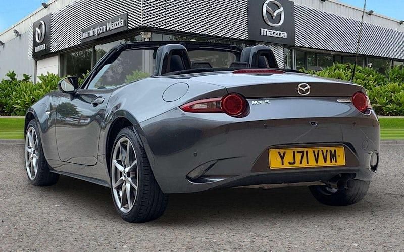 Used Mazda MX5 Inclusive 184 HP (135 kW) 2021 Grey Cabriolet