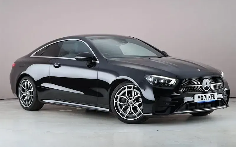 Used Mercedes E220 AMG Line Premium 194 HP (142 kW) 2023 Coupe