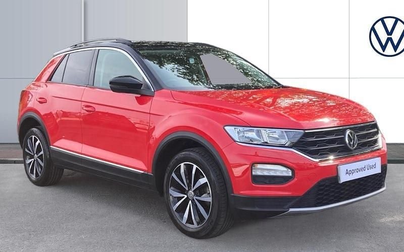Used 2022 VW T-Roc Design SUV | £16,993 (Good price) - Image 1/4