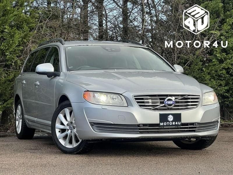 Used Volvo V70 SE 2015 Silver Estate