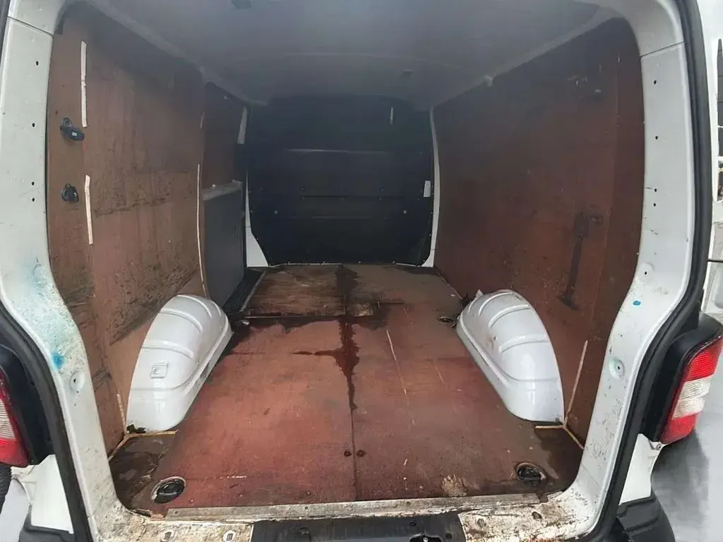 Used VW T5 Startline 140 HP (102 kW) 2013 White Van