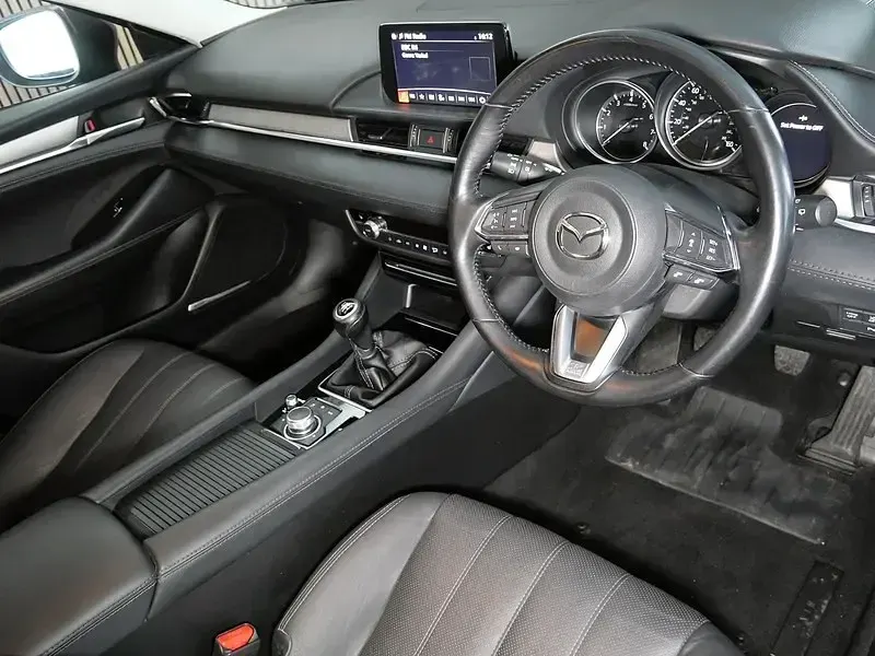 Usado Mazda 6 Inclusive 2018 Cinzento Carrinha