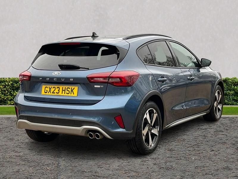 Used Ford Focus Active 2023 Blue Hatchback