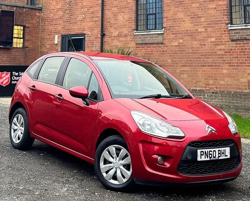 Red Used 2010 Citroën C3 Hatchback | £1,295 (Good price) - Image 1/4