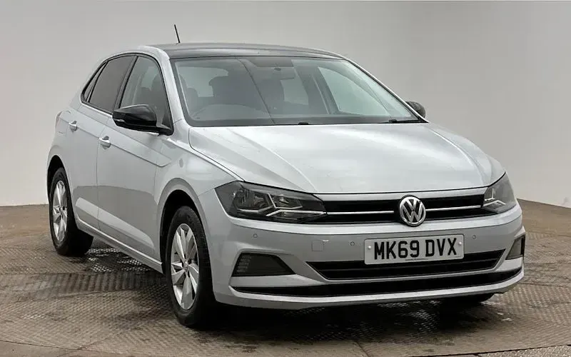 Used VW Polo SE 95 HP (69 kW) 2019 Hatchback