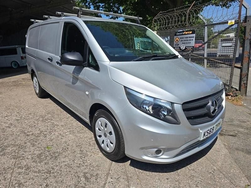 Silver Used 2020 Mercedes Vito Progressive MPV | £13,000 (Fair price) - Image 1/4