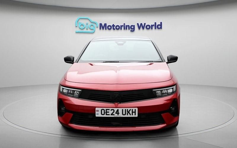 Second-hand Vauxhall Astra 131 CP (96 kW) 2026 Hatchback