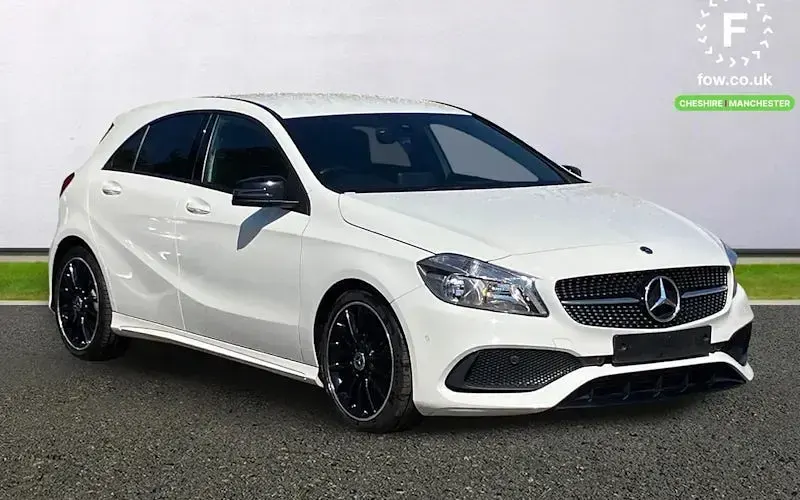 Usado Mercedes A160 Active 102 HP (75 kW) 2018 Citadino
