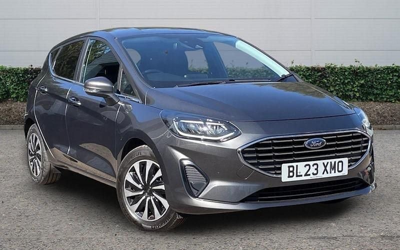 Begagnad Ford Fiesta Titanium 125 HK (91 kW) 2021 Halvkombi