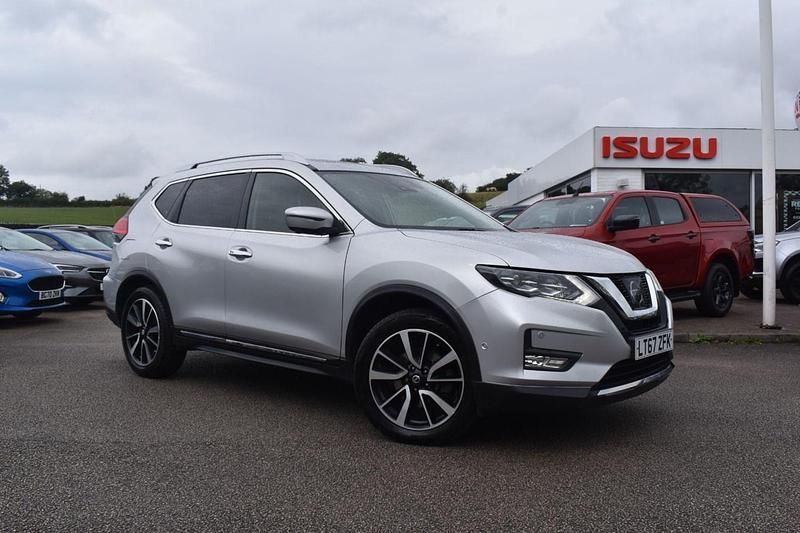 Silver Used 2017 Nissan X-Trail Tekna SUV | £9,982 (A bit pricey) - Image 1/4