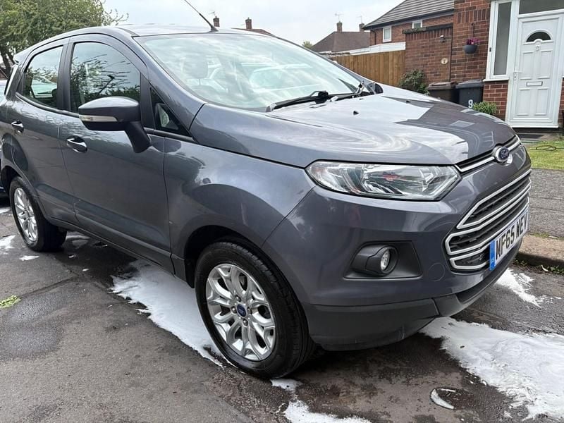 Begagnad Ford Ecosport Zetec 2015 Grå SUV
