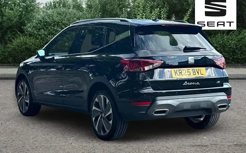 Used Seat Arona FR Sport 116 HP (85 kW) 2025 Black SUV