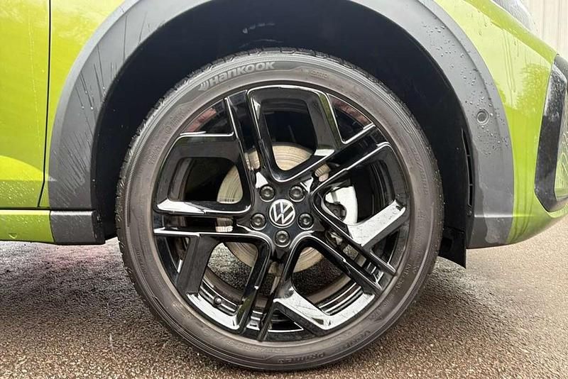 Used VW Taigo Black Edition 113 HP (83 kW) 2025 Green SUV