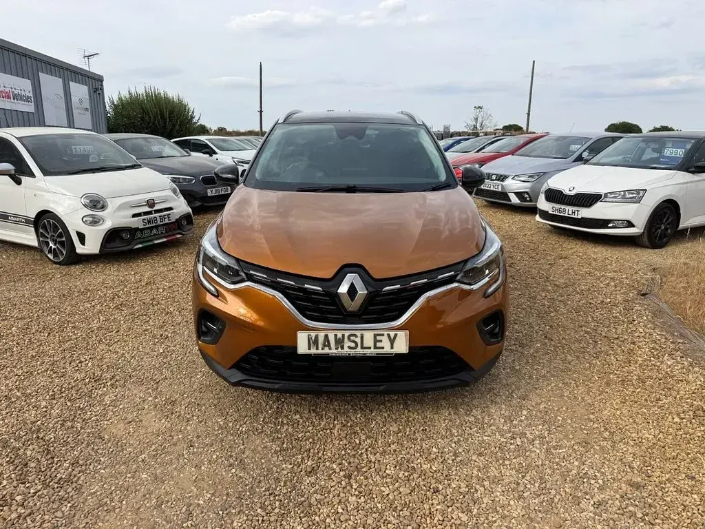 Used Renault Captur Version S 130 HP (95 kW) 2020 Orange SUV