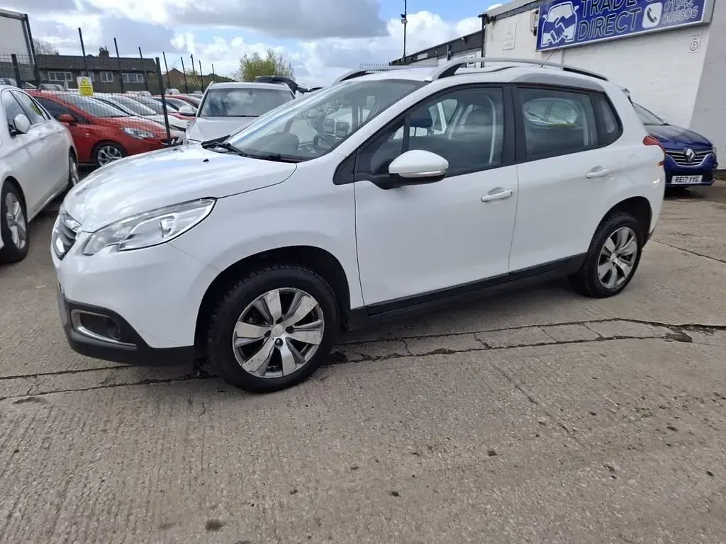 Begagnad Peugeot 2008 Active 92 HK (67 kW) 2014 Vit SUV