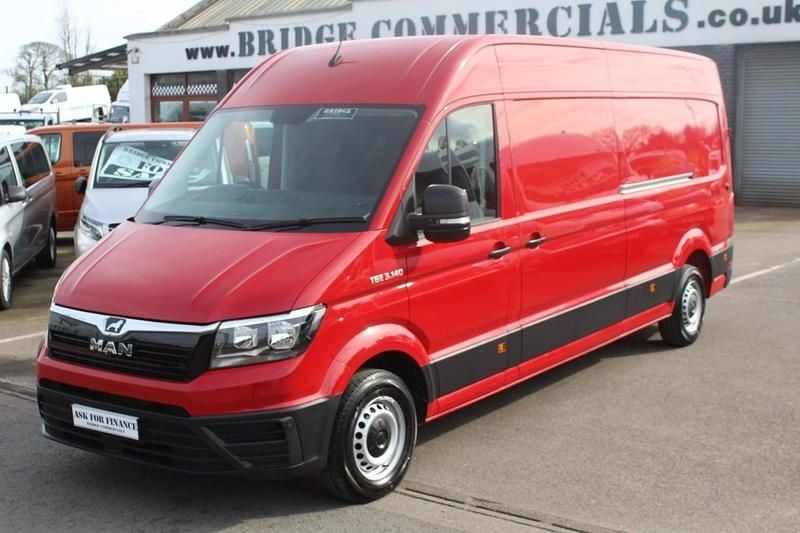 Red Used 2023 MAN TGE Van | £32,895 (Expensive) - Image 1/4