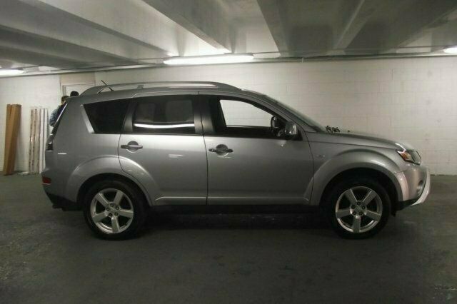 Używany Mitsubishi Outlander 2009 SUV
