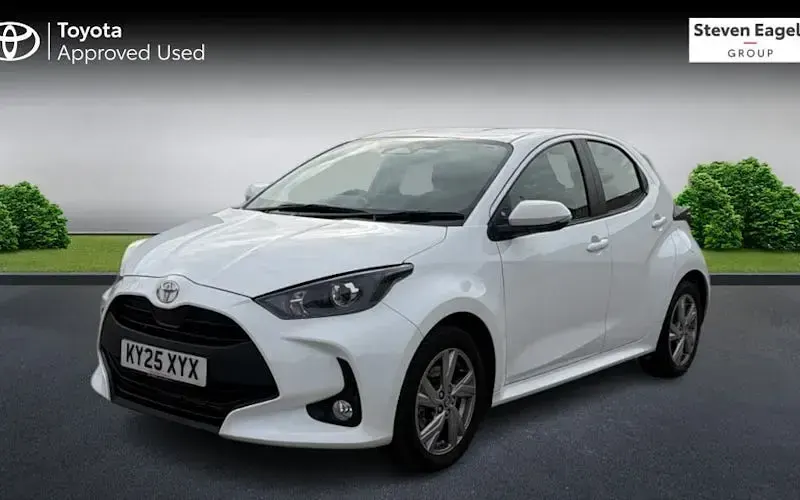 Second-hand Toyota Yaris Hybrid 116 CP (85 kW) 2026 Hatchback