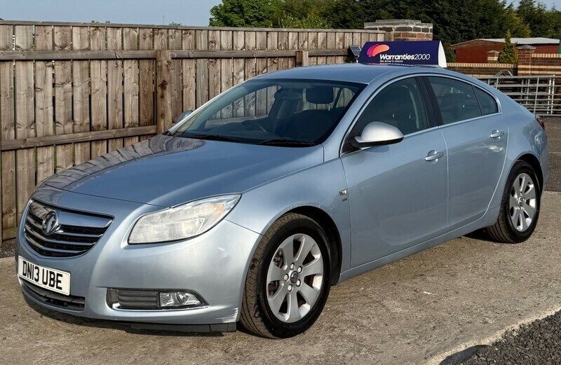 Silver Used 2013 Vauxhall Insignia Hatchback | £1,995 (Super price) - Image 1/4