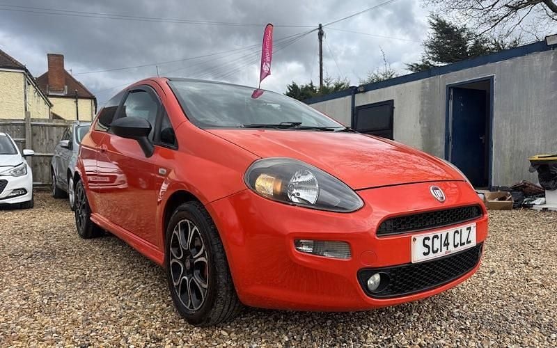 Used Fiat Punto S 77 HP (56 kW) 2013 Orange/black Hatchback