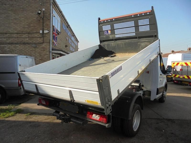 Begagnad Ford Transit 130 HK (95 kW) 2022 Vit