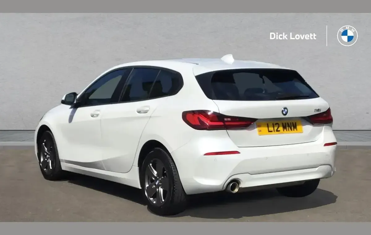 Used BMW 118 Comfort Edition 138 HP (101 kW) 2020 White Hatchback