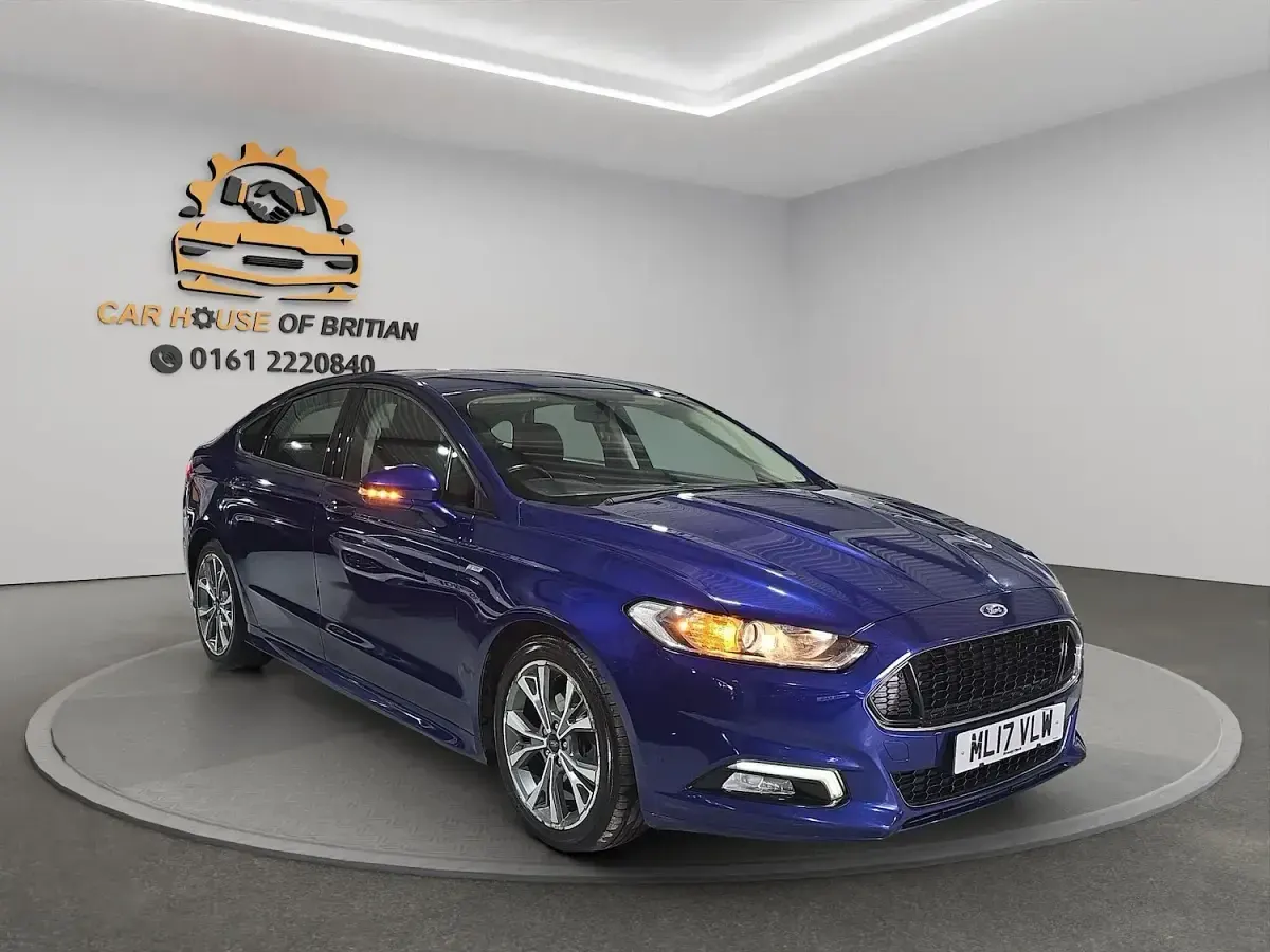 Used Ford Mondeo ST-Line 180 HP (132 kW) 2017 Blue Hatchback
