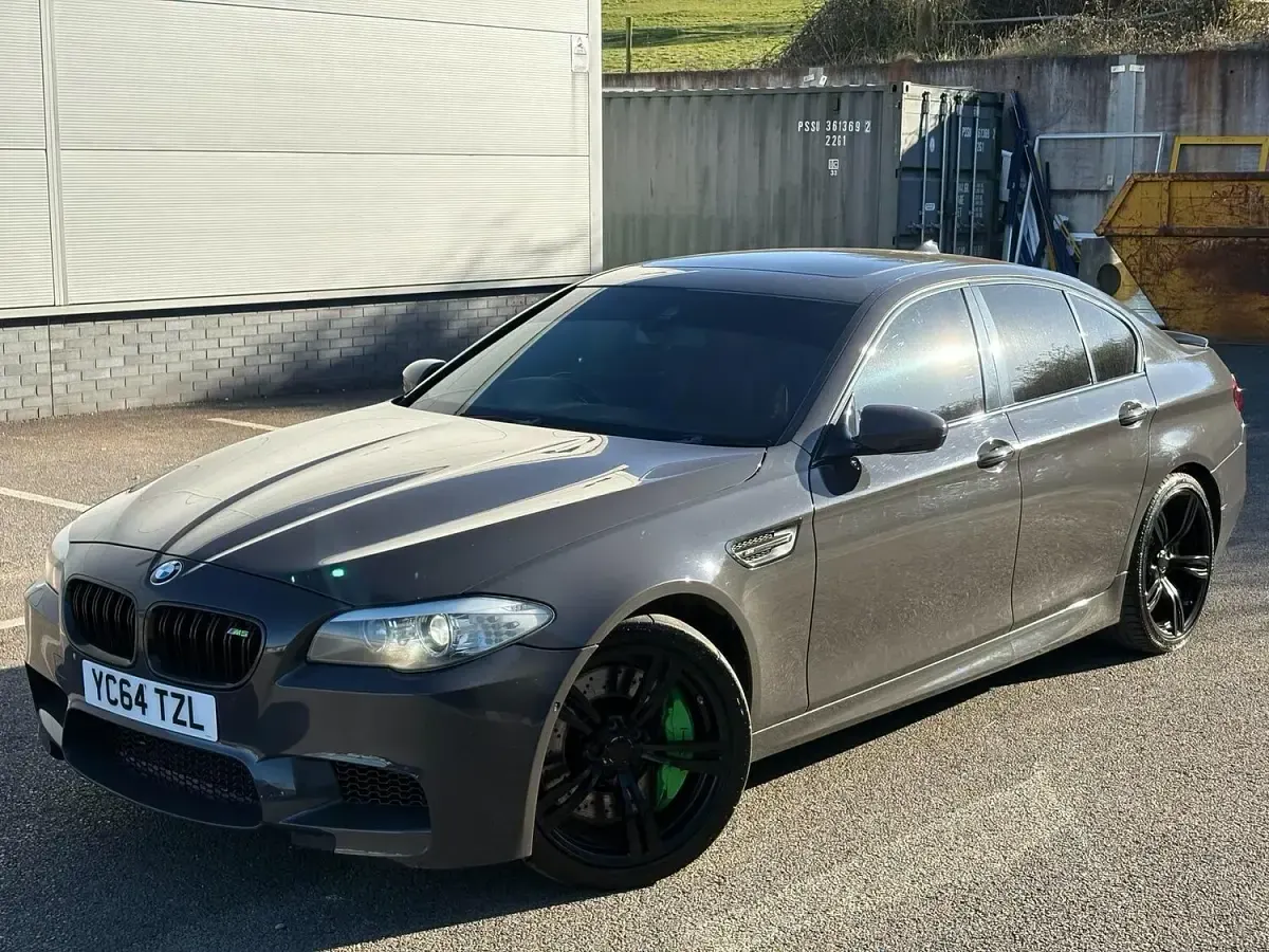 Used BMW M5 Comfort Edition 2014 Grey Sedan