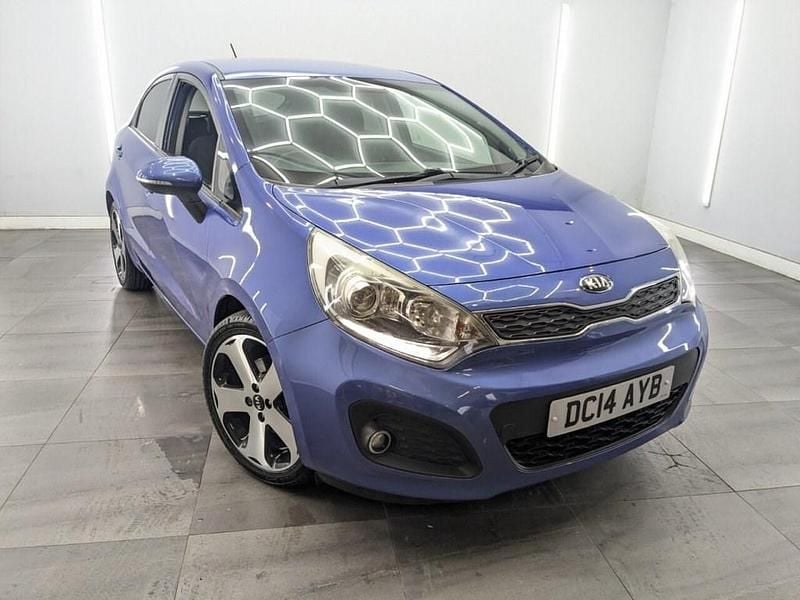 Used Kia Rio 107 HP (78 kW) 2014 Blue Hatchback