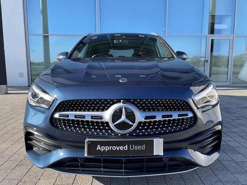 Used Mercedes GLA200 Executive 163 HP (119 kW) 2023 Blue SUV