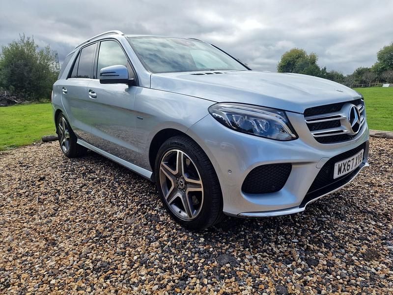 Silver Used 2017 Mercedes E500 AMG line Estate | £20,995 - Image 1/4