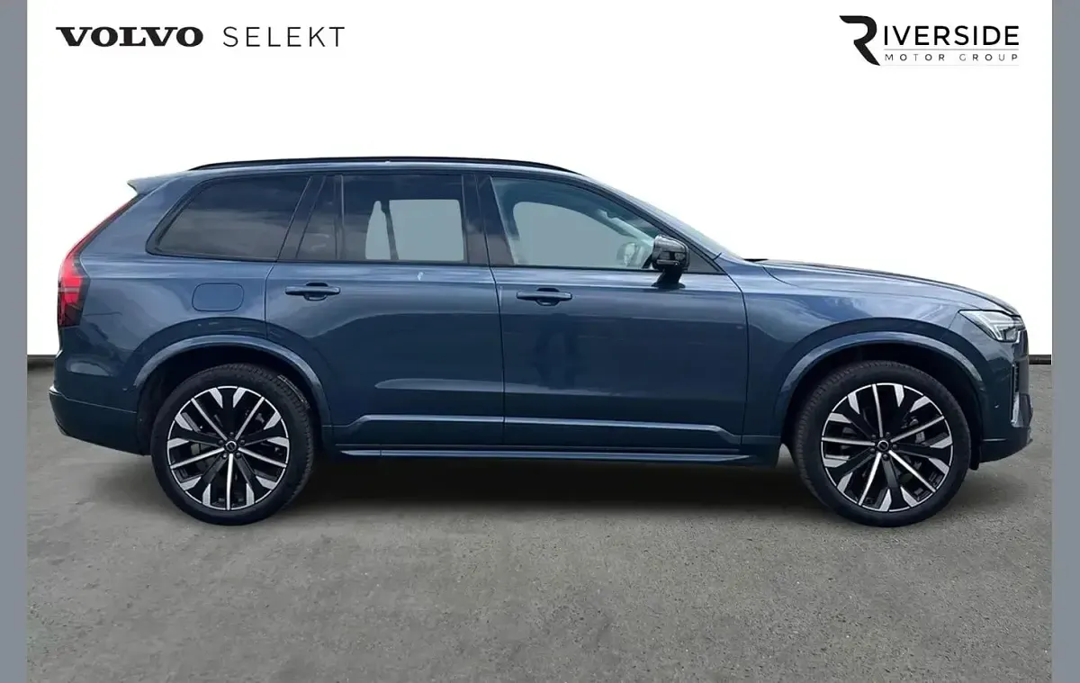 Used Volvo XC90 Plus 455 HP (334 kW) 2025 Denim blue SUV