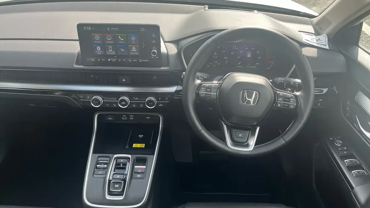 Used Honda CR-V Advance 184 HP (135 kW) 2025 White SUV