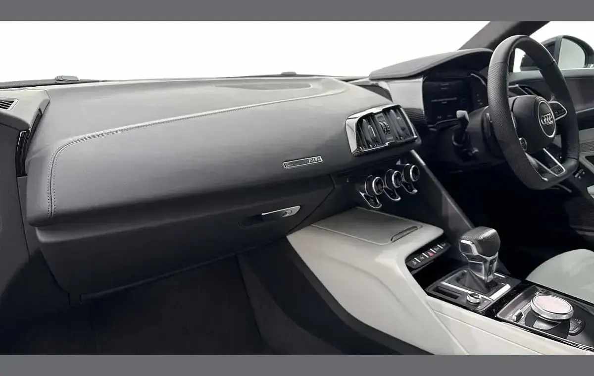 Used Audi R8 Coupé Performance 561 HP (412 kW) 2024 Black Coupe
