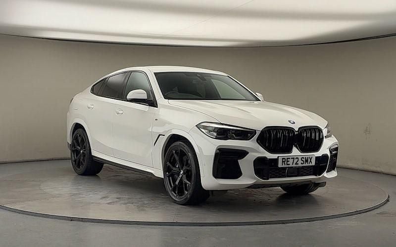 Used BMW X6 M Sport 340 HP (250 kW) 2022 Alpine white SUV