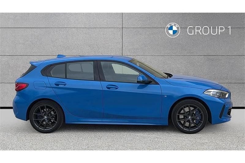 Used BMW 118 M Sport 136 HP (100 kW) 2023 Blue Hatchback