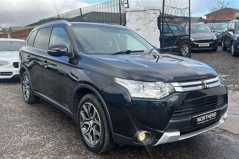 Black Used 2016 Mitsubishi Outlander SUV | £6,995 (Fair price) - Image 1/1