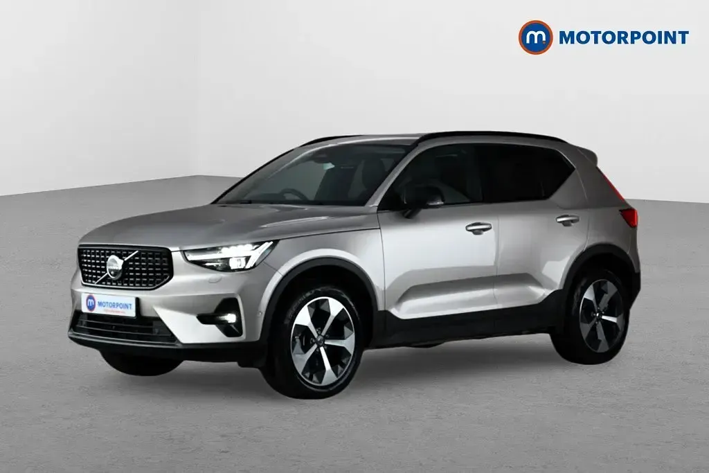 Used Volvo XC40 Ultimate 197 HP (144 kW) 2023 Gold SUV