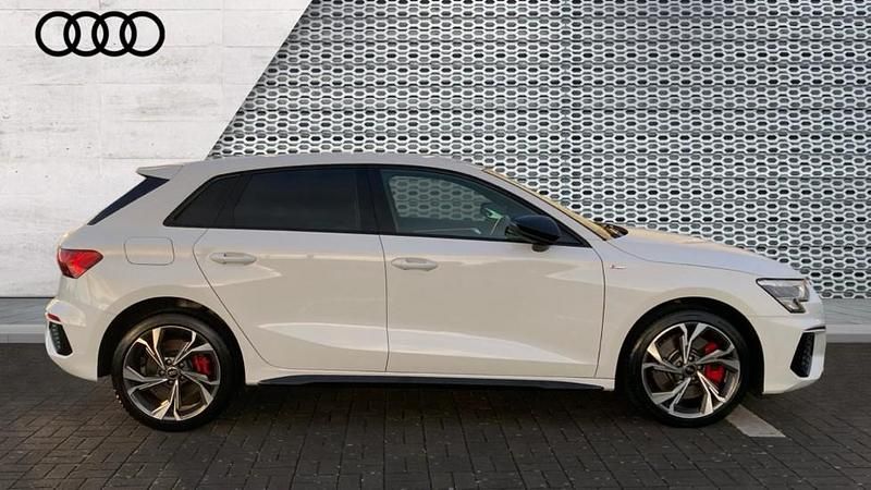 Used Audi A3 e-tron Competition 245 HP (180 kW) 2023 White Hatchback