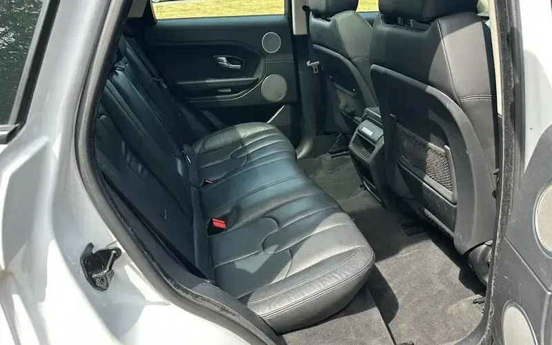 Used Land Rover Range Rover evoque Pure 190 HP (139 kW) 2014 White SUV