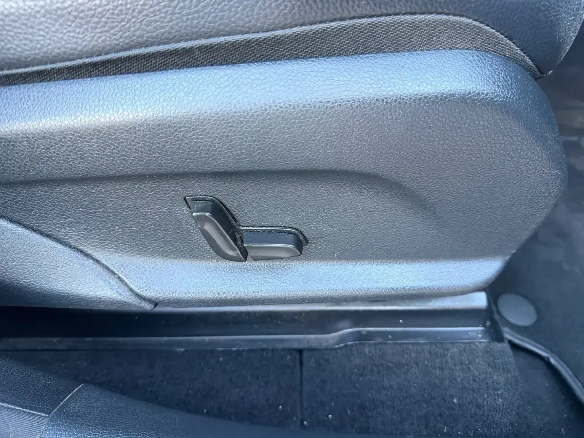 Used Mercedes GLC220 Urban 2019 Blue SUV