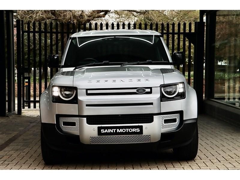 Używany Land Rover Defender S 200 KM (147 kW) 2020 Srebrny SUV