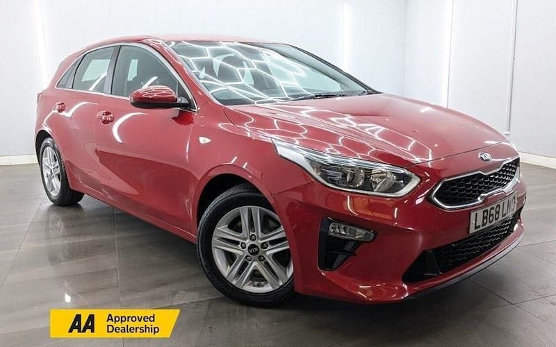 Usado Kia Ceed 116 HP (85 kW) 2019 Citadino