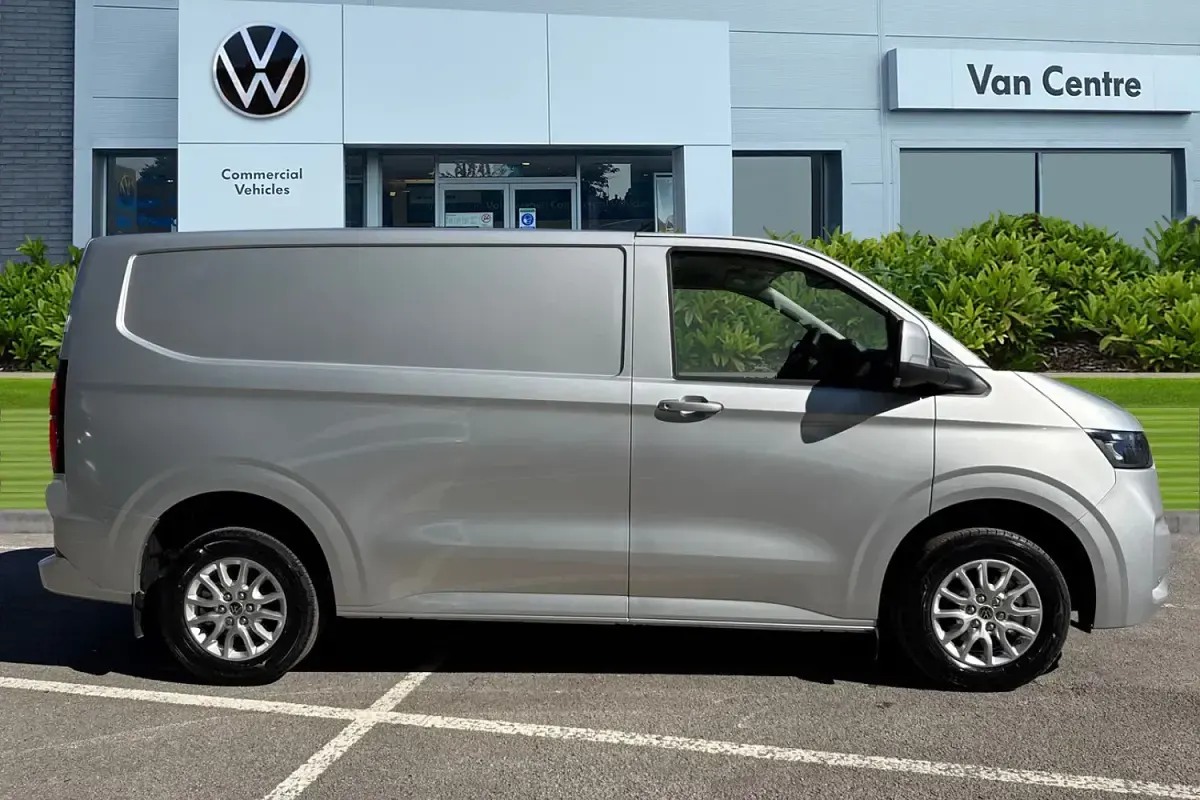 Nouă VW Transporter Pro 2025 Gri Van