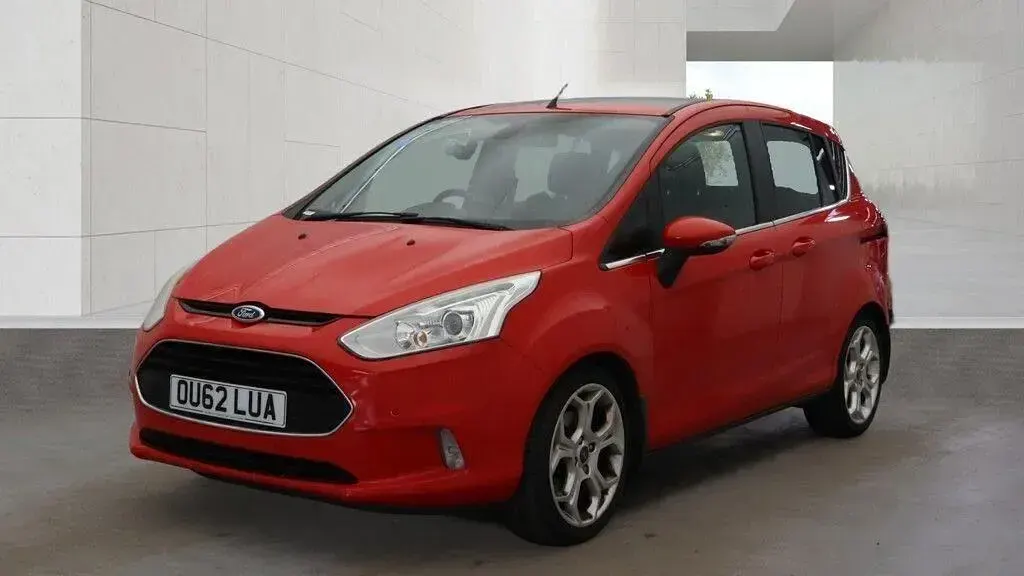 Used Ford B-MAX Titanium 105 HP (77 kW) 2013 Red MPV