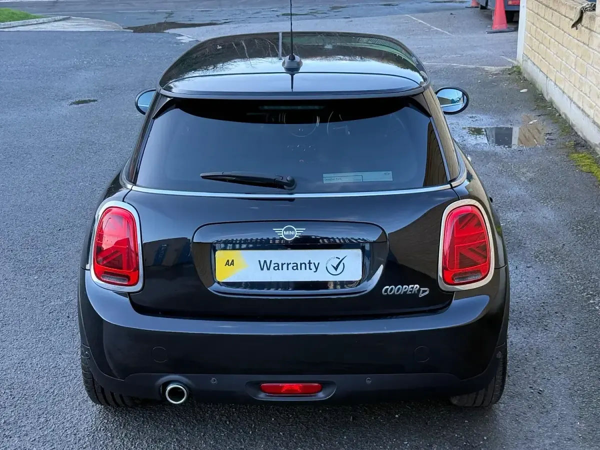 Used Mini Cooper D Hatch 2018 Black Hatchback