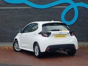 Used Mazda 2 Center-Line 116 HP (85 kW) 2025 White Hatchback